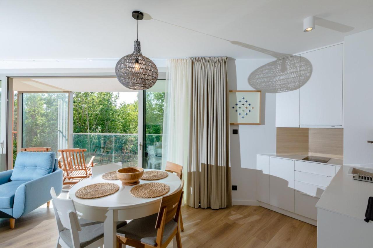 Apartament Pinea De Lux By Major Domus Поберово Екстериор снимка