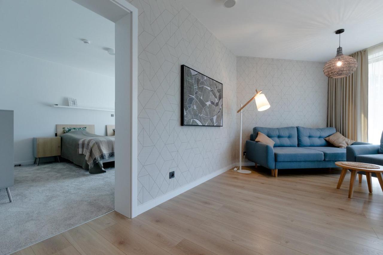 Apartament Pinea De Lux By Major Domus Поберово Екстериор снимка