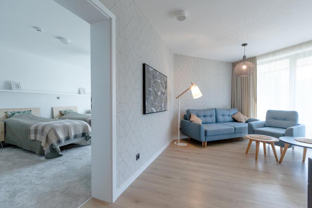 Apartament Pinea De Lux By Major Domus Поберово Екстериор снимка